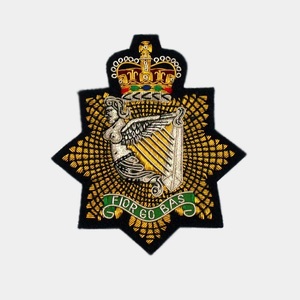 Badges brodés 3D faits à la main Patchs magnétiques personnalisés de haute qualité Meilleur prix de gros Commandes uniformes en gros - Product Image 1