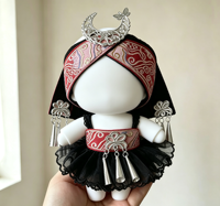 Pakaian Boneka Gaya Etnis Minoritas 4 Setel Pakaian, Penutup Kepala, Atasan, Rok, Hiasan Perak untuk Boneka 10cm Grosir