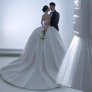 Strapless Ball Gown Wedding Dress Satin Natural Waistline Long Train Korean Style Simple Elegant Studio Photoshoot Outfit - Product Image 2