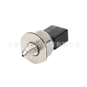 Fuel Pressure Sensor 55PP33-02 Thread Mount Car <b>Gauge</b> Type KR-CGQ87 - Product Image 4