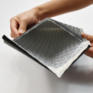 Hot Sale Strong Adhesive Air <strong>Bubble</strong> <strong>Mailers</strong> Packaging Bags Aluminium Plated Film <strong>Bubble</strong> Envelope Bag Custom Size Mailing Bags - Product Image 2