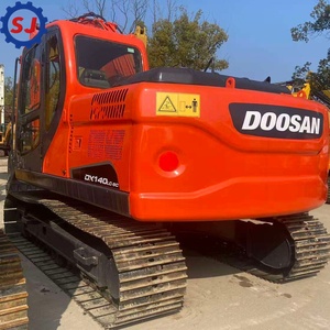 Excavatrice Doosan DX140LC-9C d'origine coréenne, 90% neuve, avec peu d'heures de fonctionnement - Product Image 4