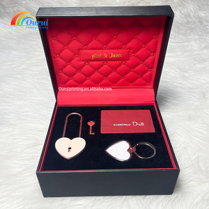 Caja de regalo personalizada para parejas, venta directa de fábrica, caja de regalo de lujo para relojes personalizada, caja de regalo con candado personalizada para parejas - Product Image 1