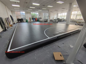 Terrain de basket gonflable avec logo personnalisé et <span class=keywords><strong>matelas</strong></span> de gymnastique rebondissant pour entraînement sportif - Product Image 2