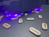 Pequeña máquina de impresión UV LED de cama plana con pantalla táctil automática ECOUVjet, impresora de tubos A3 para bolsas de compras