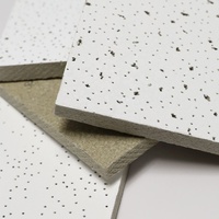 Plafonds modernes en carreaux blancs carrés 600x1200, imperméables, acoustiques, en fibre minérale, carton ignifuge, design de faux plafond S-MFB01