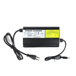 <span class=keywords><strong>Caricabatterie</strong></span> YZPOWER 16s 67.2v4a <span class=keywords><strong>per</strong></span> Batterie agli Ioni di Litio 60V 4a <span class=keywords><strong>per</strong></span> <span class=keywords><strong>Bici</strong></span> <span class=keywords><strong>Elettriche</strong></span>, Scooter e Sedie a Rotelle con Porta DC - Product Image 1