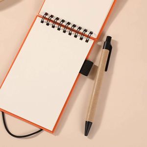 Carnet de notes promotionnel en cuir PU écologique, couverture rigide, reliure spirale, fermeture élastique, mini bloc-notes scolaire en gros avec stylo pour entreprise - Product Image 5