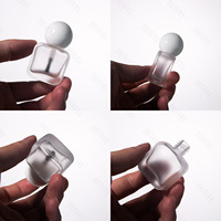 Flacons de vernis à ongles ronds en stock de l'usine source 10ml/15ml/8ml avec bouchon en verre liquide dégradé et pinceau, finition givrée, emballés en boîte