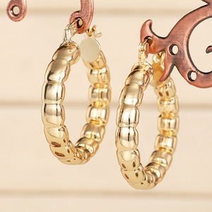 Orecchini a Cerchio in Metallo con Nodo per Donne, Stile Britannico Chic, Gioielli alla Moda Elettroplaccati, Regalo Quotidiano - Product Image 1
