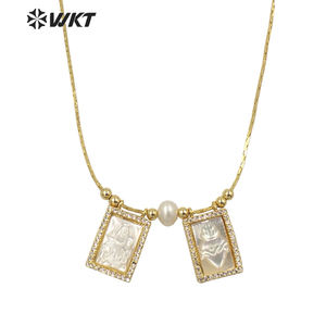 WT-JN137 Collar Súper Popular con Dije de Corazón de Santa María Tallado en Nácar Blanco, Collar Cristiano de Doble Concha Blanca de María en Oro - Product Image 1