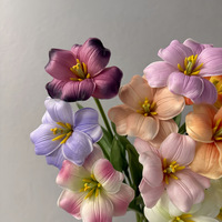 Nouvelles fleurs artificielles colorées en PU, tulipes artificielles au toucher réel, fleurs de tulipes artificielles pour la décoration de la maison