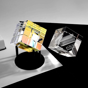 Cubos <span class=keywords><strong>de</strong></span> <span class=keywords><strong>Cristal</strong></span> Transparentes <span class=keywords><strong>de</strong></span> Alta Calidad Hechos a Mano con Grabado Láser, <span class=keywords><strong>Cubo</strong></span> <span class=keywords><strong>de</strong></span> <span class=keywords><strong>Cristal</strong></span> Austriaco, <span class=keywords><strong>Cristal</strong></span> Cuadrado, <span class=keywords><strong>Cristal</strong></span> <span class=keywords><strong>Rubik</strong></span> - Product Image 1