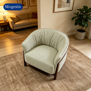 Fauteuil de salon en tissu de style nordique, dossier incurvé, chaise rembourrée avec structure en bois pour salon - Product Image 2