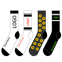 Chaussettes de football antidérapantes premium, rembourrées, à fond épais en tissu éponge, personnalisables en gros, pour hommes et jeunes, décontractées, sportives, en nylon, pour l'été