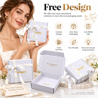 Luxus-Schmuckverpackung Goldfolie Heißprägung Weiße Parfüm-Kosmetik-Schmuck Papier-Versandverpackung Box mit Band
