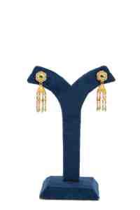 Elegante conjunto de collar de cuentas verdes chapado en oro con aretes a juego, joyería tradicional india para mujeres, ideal para bodas y festividades. - Product Image 2