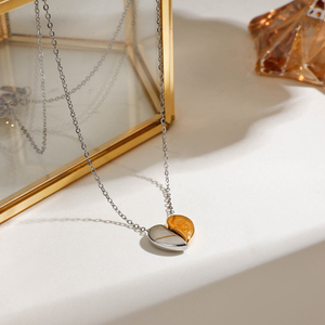 Collana J&D con Cuore Bicolore, Catena a Serpente con Perline in Acciaio Inox Placcato Oro 18K PVD - Product Image 2