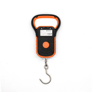 अनुकूलन योग्य पोर्टेबल 110lb/50 किलो वाटरप्रूफ डिजिटल मछली स्केल फ्लोटिंग फिगर ग्रिपर निर्मित एलसीडी ओएम वजन के लिए - Product Image 5