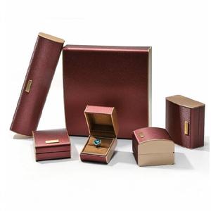 High Quality No <strong>Tarnish</strong> Big Set Women Bulk <strong>Jewelry</strong> Bracelet <strong>Box</strong> <strong>Jewelry</strong> Leather <strong>Box</strong> Set logo Luxury Leather <strong>Jewelry</strong> <strong>Box</strong>