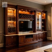 Mueble de TV XINGRUO a Medida, Estilo Heritage, Madera de Nogal Natural, Vitrina Integrada, Consola Multimedia de Lujo Personalizada con LED