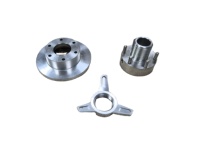 Pièces usinées CNC sur mesure en titane, alliage d'aluminium et acier inoxydable pour équipement médical, type brochage