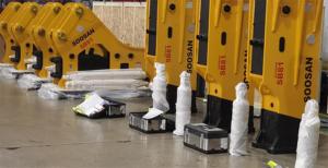 Soosan เครื่องเบรกเกอร์ไฮดรอลิกด้วย SB81กระบอกไนโตรเจนและท่อน้ำมันส่วนประกอบหลัก - Product Image 4