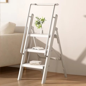 Deliladders Tabouret échelle pliable en <span class=keywords><strong>aluminium</strong></span> plus large, marche antidérapante améliorée, portable, léger, <span class=keywords><strong>4</strong></span> <span class=keywords><strong>marches</strong></span>, design industriel, 300 lb - Product Image 1