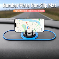 Tapis antidérapant universel de luxe pour tableau de bord de voiture avec support de téléphone en PVC et plaque de stationnement personnalisée