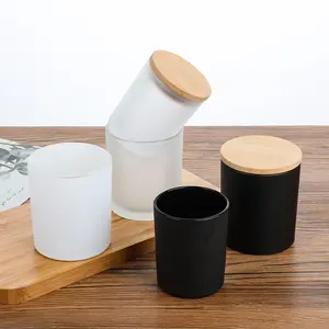 2023 New Empty 300ml 375ml 500ml Frosting Candle Vessels Matte Glass Candle Jars With Wood Cover