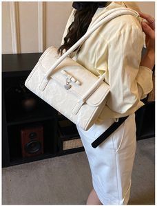 2026 Spring New Arrivals Women's Shoulder Bag Pure Fresh Style Underarm Bag Trendy Chic Compact <b>Square</b> Handbag - Product Image 4
