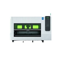 Machine de découpe laser à fibres C7 à chargement latéral pour tôles métalliques |   Découpeuse laser CNC avec table de tirage latéral automatique