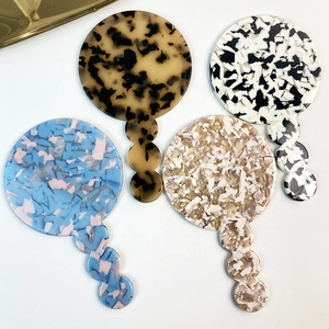 Espejo de Maquillaje Circular de Acetato de Alta Calidad, Diseño Simple con Estampado Vintage, Portátil, Delicado, para Uso Diario - Product Image 6