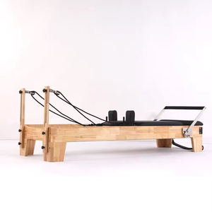 Réformateur de Pilates professionnel avec cadre en chêne, rail en alliage d'aluminium coréen lisse renforcé de cuir microfibre et ressorts en fil de piano - Product Image 2