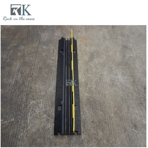 2/3/4/5 Way Rubber Cable Ramp Long Service Life Non Slip Cable Protector Ramp - Product Image 4
