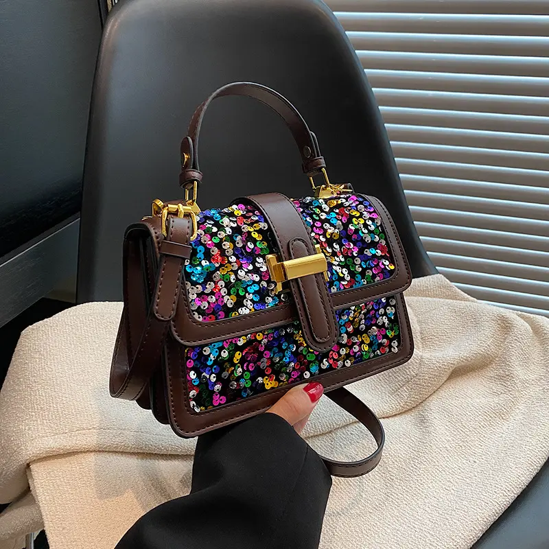 2023New Fashion Handbags 2023 Young Lady borse personalizzate borse da donna in pelle di Design per giovane donna