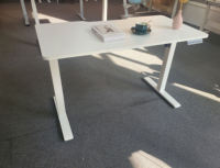 Bureau ergonomique convertible, extensible, réglable en hauteur, avec panneau en bois, à moteur unique, moderne, mural, pour usage commercial
