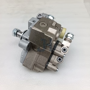 Pompe d'injection de carburant 0445020175 pour moteur diesel de machines de construction, pompe à injection diesel Common Rail 84385110 - Product Image 2