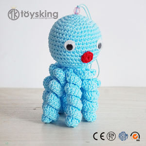Muñeco de <span class=keywords><strong>Pulpo</strong></span> de Peluche Amigurumi Hecho a Mano 100% con Hilo de Algodón Ecológico, Juguete de Ganchillo para Bebés - Product Image 2