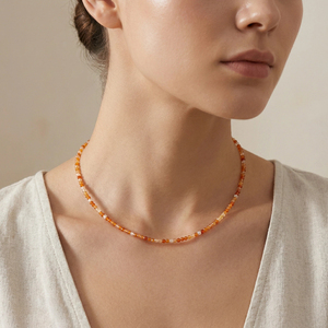 Collar Gargantilla Minimalista con Cuentas de Cornalina para Mujer, Resistente al Agua, Ideal para Fiestas - Product Image 1