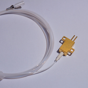 เลเซอร์ไดโอดแบบเชื่อมต่อใยแก้วนำแสง NK 100mW 532nm สำหรับการตรวจจับด้วยสเปกโตรสโคปีรามัน อายุการใช้งานยาวนาน สำหรับการตัดโลหะ - Product Image 2