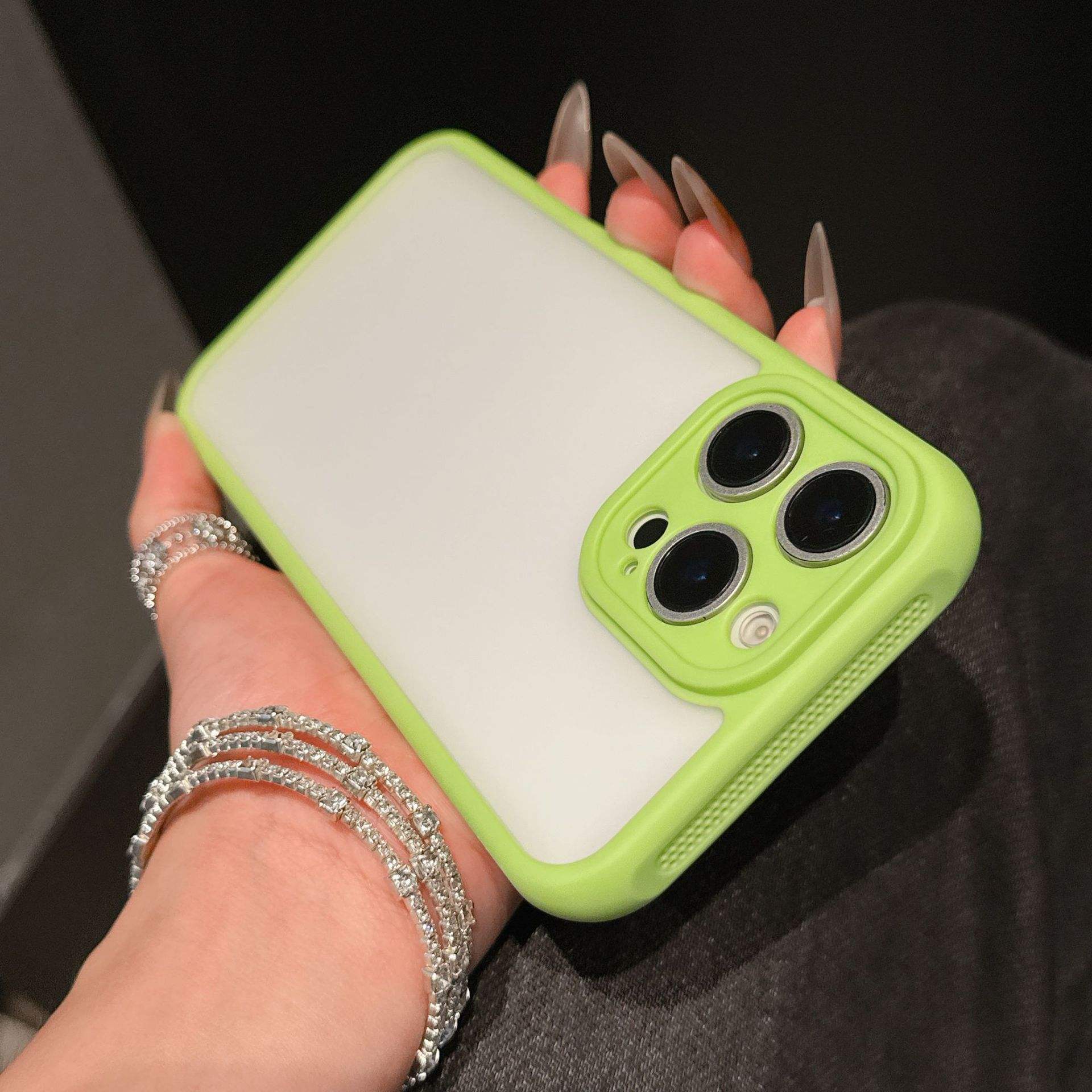 สีเขียว