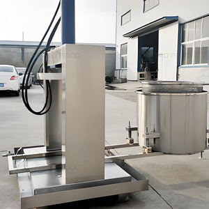 Presse-agrumes à froid à moteur hydraulique 200L en acier inoxydable 304 Presse-agrumes lent professionnel de haute capacité Machine d'extraction automatique - Product Image 6