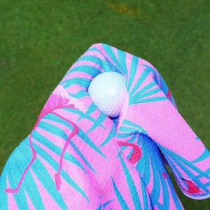 Suministro de fabricantes de toallas de gofres PET de microfibra de color sólido personalizado para uso manual de golf y cocina - Product Image 2