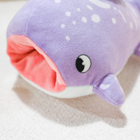Peluche requin baleine violette personnalisée à faible MOQ, jouet en peluche doux avec logo/couleur personnalisés pour cadeaux d'enfants