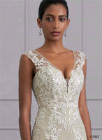 Robe de mariée en dentelle avec perles et cristaux Robe de mariée mince ivoire pour mariée