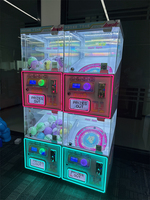 Prix cadeau design personnalisé du fabricant Machine de jeu distributrice d'œufs torsadés à pièces pour 2 joueurs adultes et enfants