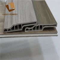 Plinthe SPC durable anti-humidité pour l'harmonisation des sols