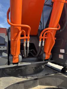 Pelle d'occasion Hitachi ZX200 20T bien entretenue, engrenage moteur durable de haute qualité, noyau d'origine japonais inclus à vendre - Product Image 5