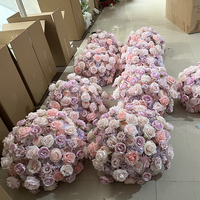 Décoration d'événement de luxe bon marché, boule de fleurs artificielles en rose et souffle de bébé de 60 cm, boules de fleurs de mariage pour centre de table